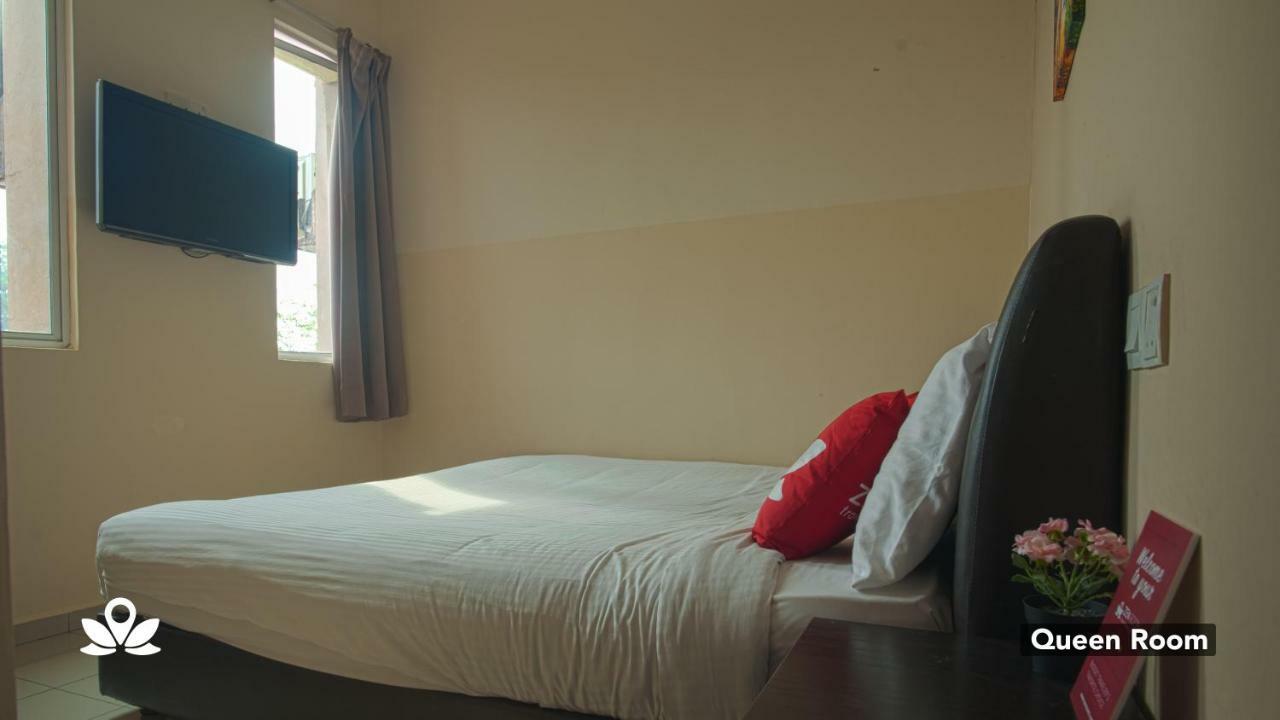 كوانتان Zen Rooms Golden Star المظهر الخارجي الصورة
